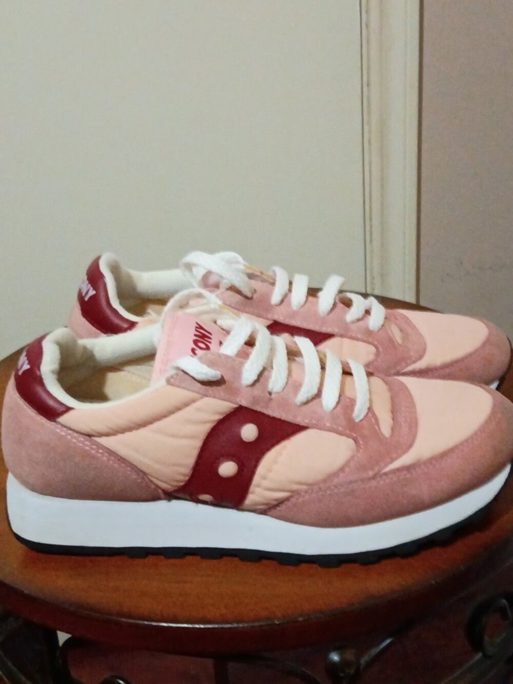 Saucony Jazz 81 Womens Size 7.5 Pink White Running Shoes Sneakers 1044-91